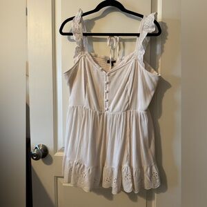 NWOT! Cream flowy tank top from Torrid, size 1X.